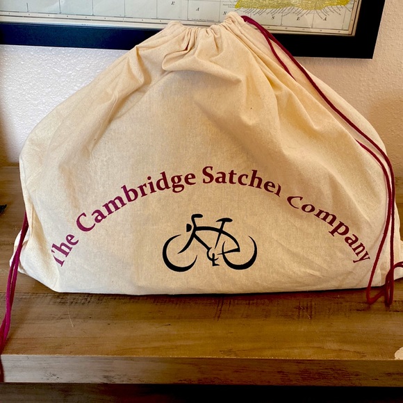 Cambridge Satchel Company ‘The Doctor Bag’ - Picture 9 of 9